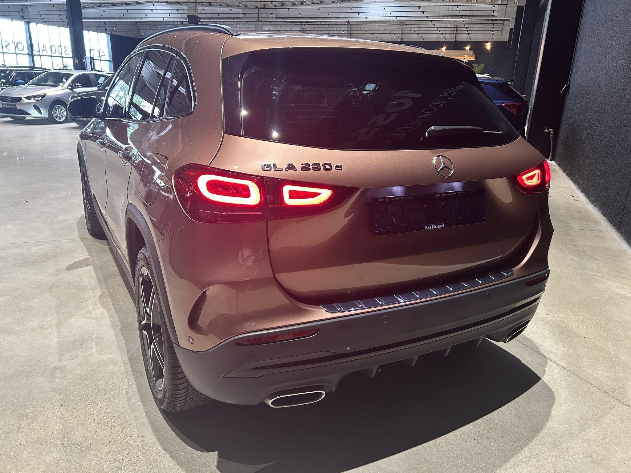 Mercedes-Benz GLA GLA 250 e AMG Line (automatique), 1332 cm³, Achat, 1800 kg, Euro 6