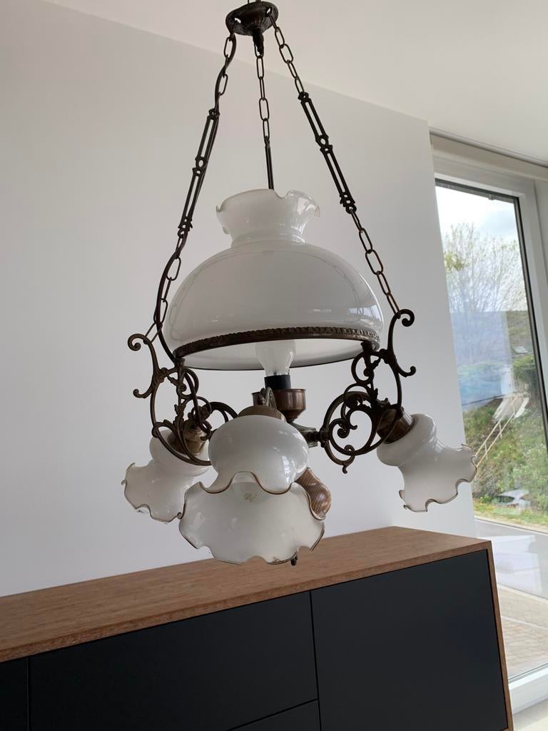 Antieke landelijke hanglamp, Ophalen