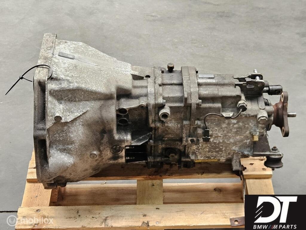 Versnellingsbak Getrag 420G BMW E39 M5 S62 23007501757, Autos : Pièces & Accessoires, Transmission & Accessoires, Enlèvement ou Envoi