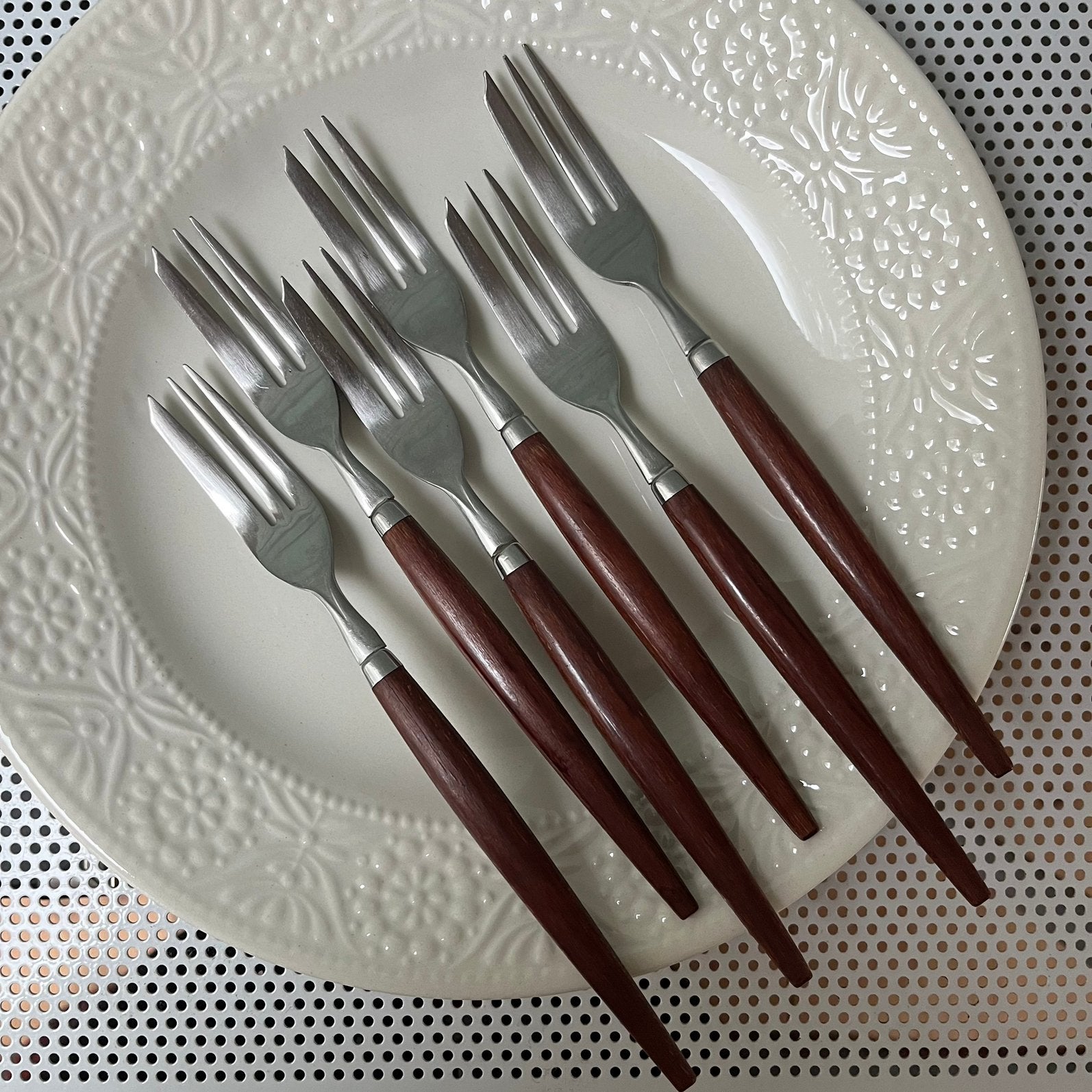 6 vintage dessertvorkjes - heft in teak - Stainless Holland, Ophalen of Verzenden, Zo goed als nieuw, X, Hout