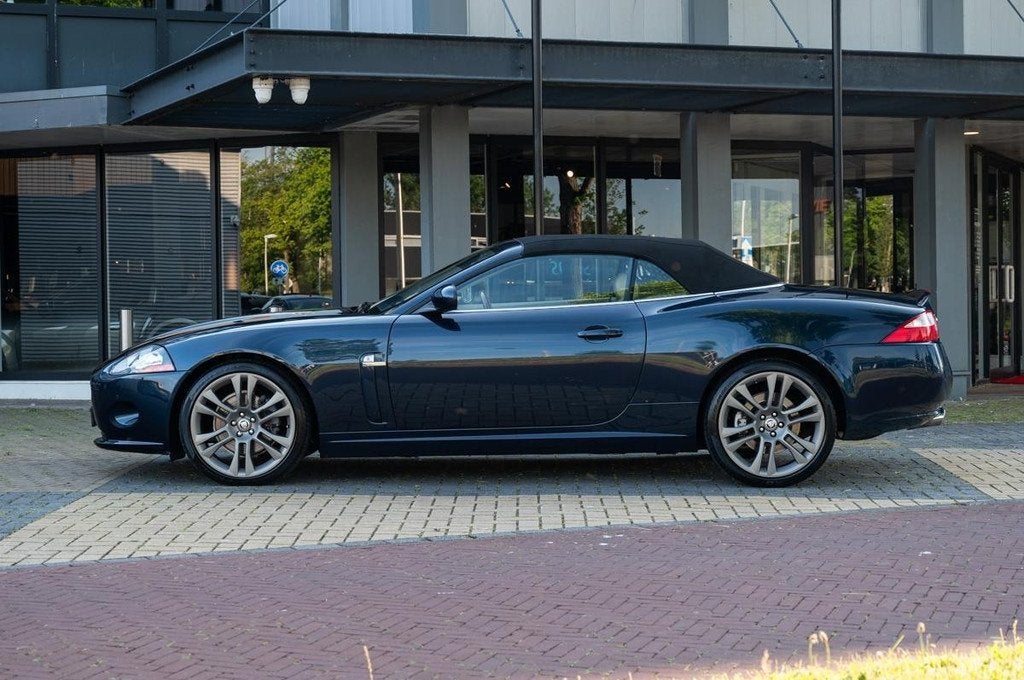 Jaguar XK 4.2 V8 Convertible (automatique), Autos, Achat, Entreprise, Cabriolet, 2 portes