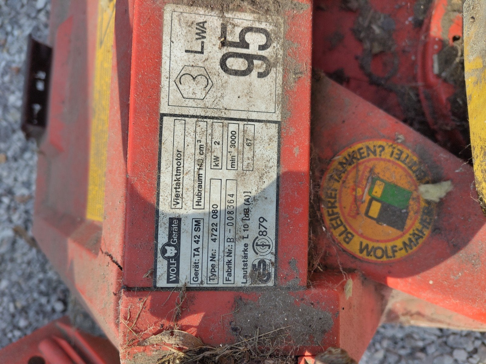 Tondeuse Wolf avec moteur Briggs ans Statton, Doe-het-zelf en Bouw, Gereedschap | Slijpmachines, Ophalen