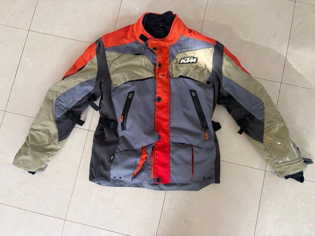 Manteau de moto, Enlèvement, Seconde main