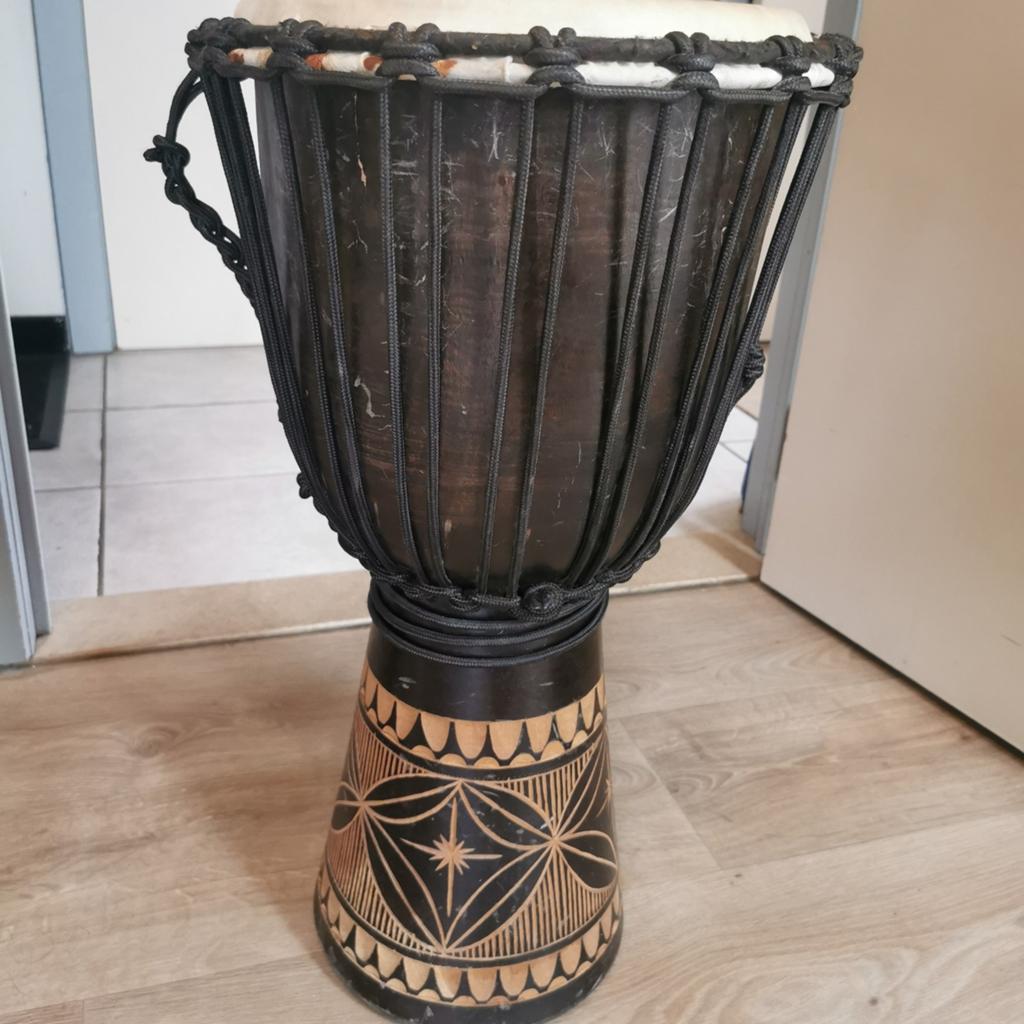 djembe, Ophalen
