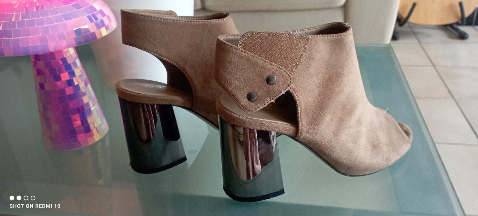 sandalen, Kleding | Dames, Ophalen of Verzenden, Beige