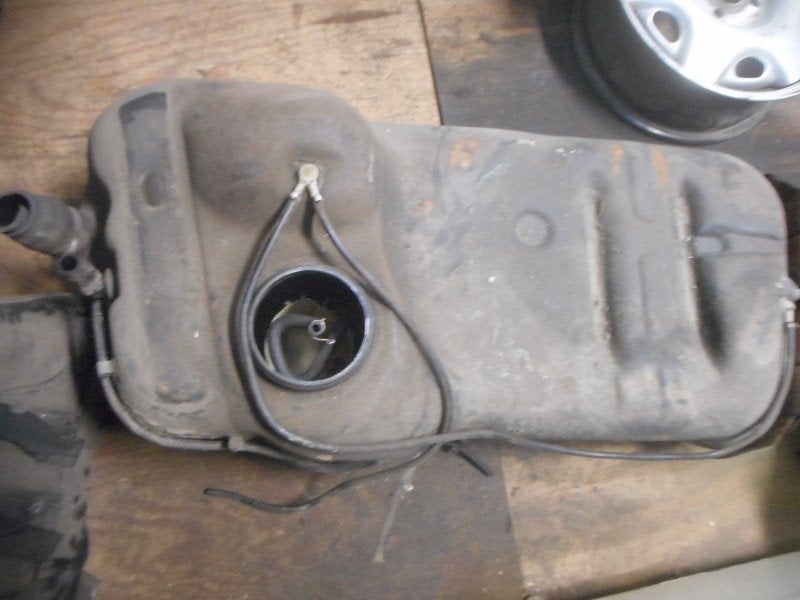 BRANDSTOFTANK Opel Calibra (01-1989/07-1997) (90499324), Gebruikt, Opel, Opel Automobile GmbH, Kontakt-opel@opel.com