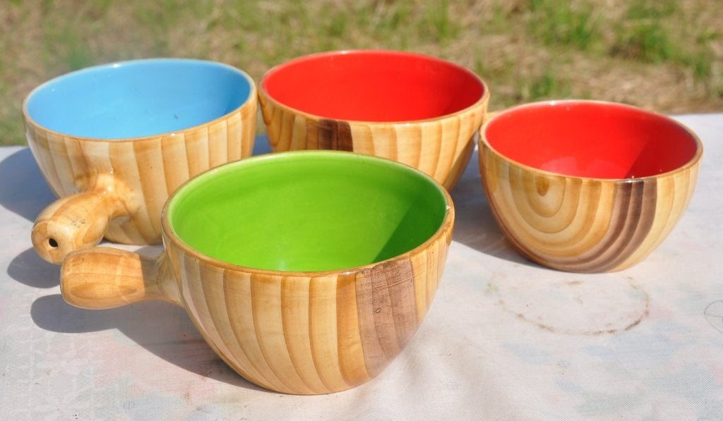 4 raviers bol faïence Vallauris ??, Maison & Meubles, Cuisine | Vaisselle, Enlèvement ou Envoi, Vintage, Céramique, Utilisé