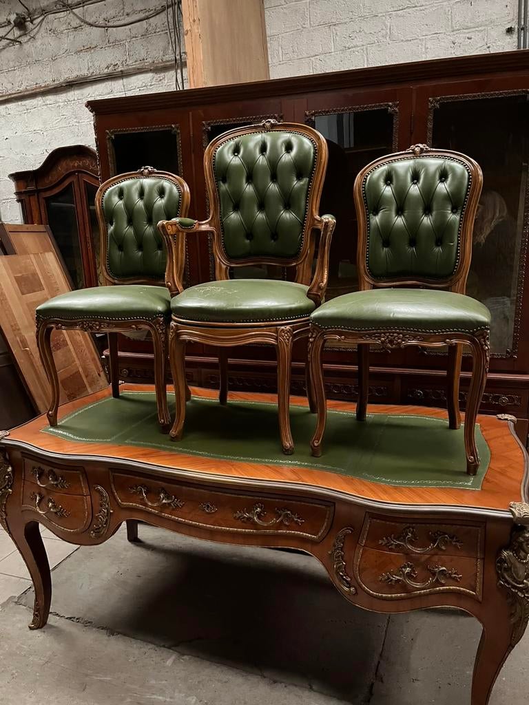 Antieke bureau met boekenkast, Ophalen