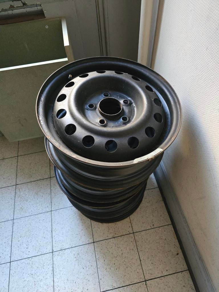 Mazda 2 195/65 r15 functionele velgen, Ophalen, Velg(en)