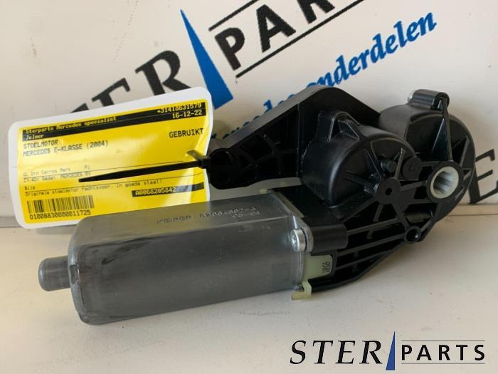 Moteur siège d'un Mercedes E-Klasse, Enlèvement ou Envoi, 3 mois de garantie, Utilisé, Mercedes-Benz