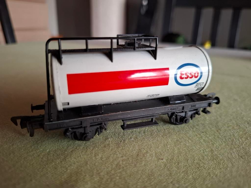 Fleischmann HO nr.5032 Esso tankwagen goederenwagen, Ophalen of Verzenden, Zo goed als nieuw, Wagon, Fleischmann