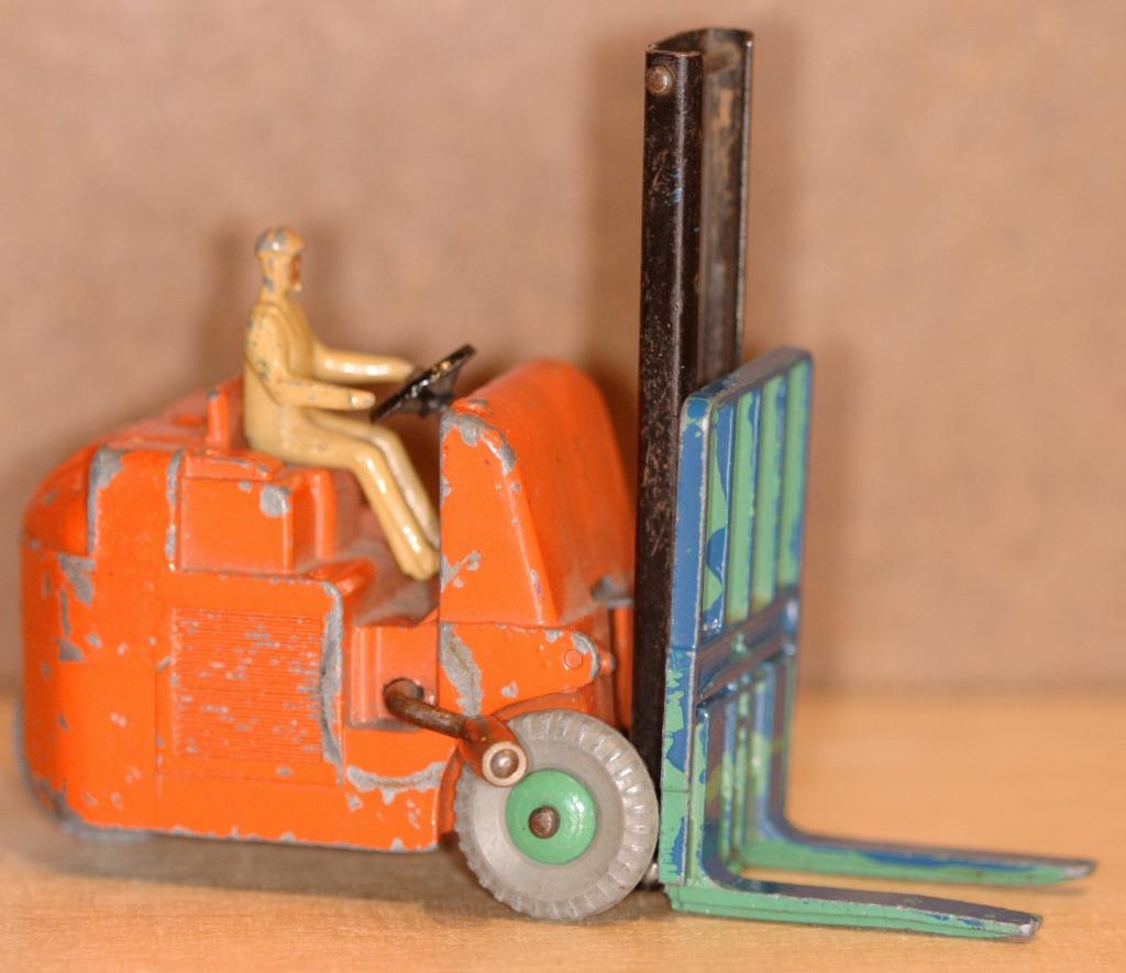 Dinky Toys  Fork lift truc, Hobby en Vrije tijd, Ophalen of Verzenden, Gebruikt, Overige typen, Dinky Toys
