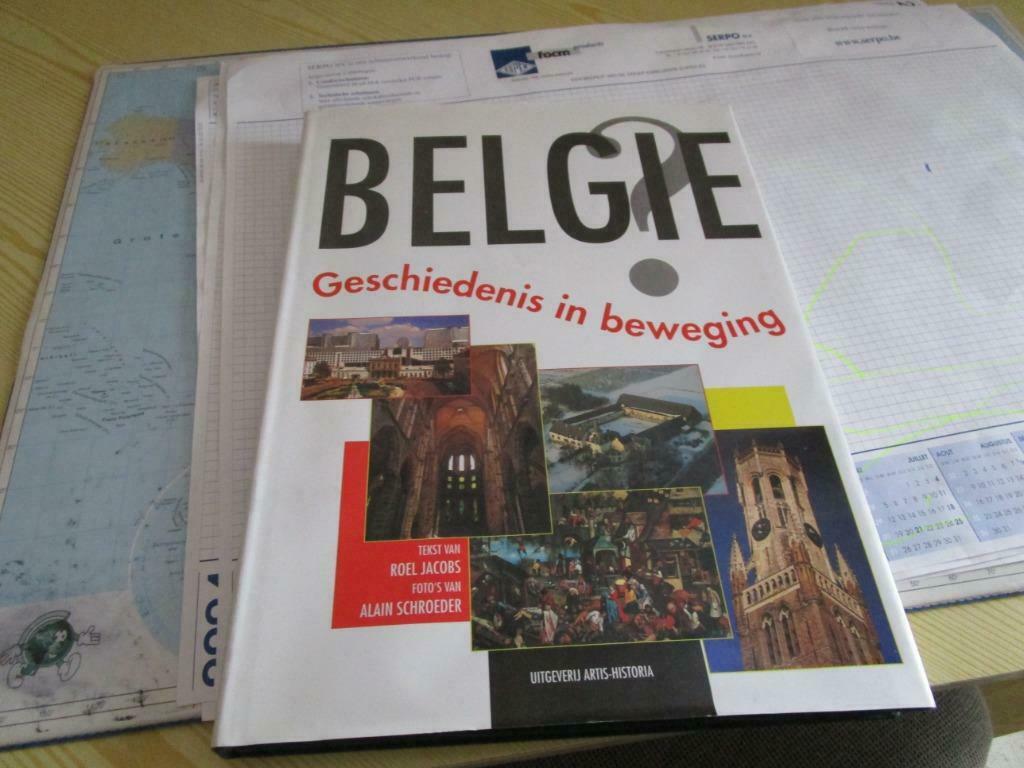 boek over geschiedenis van belgie, Ophalen, Zo goed als nieuw