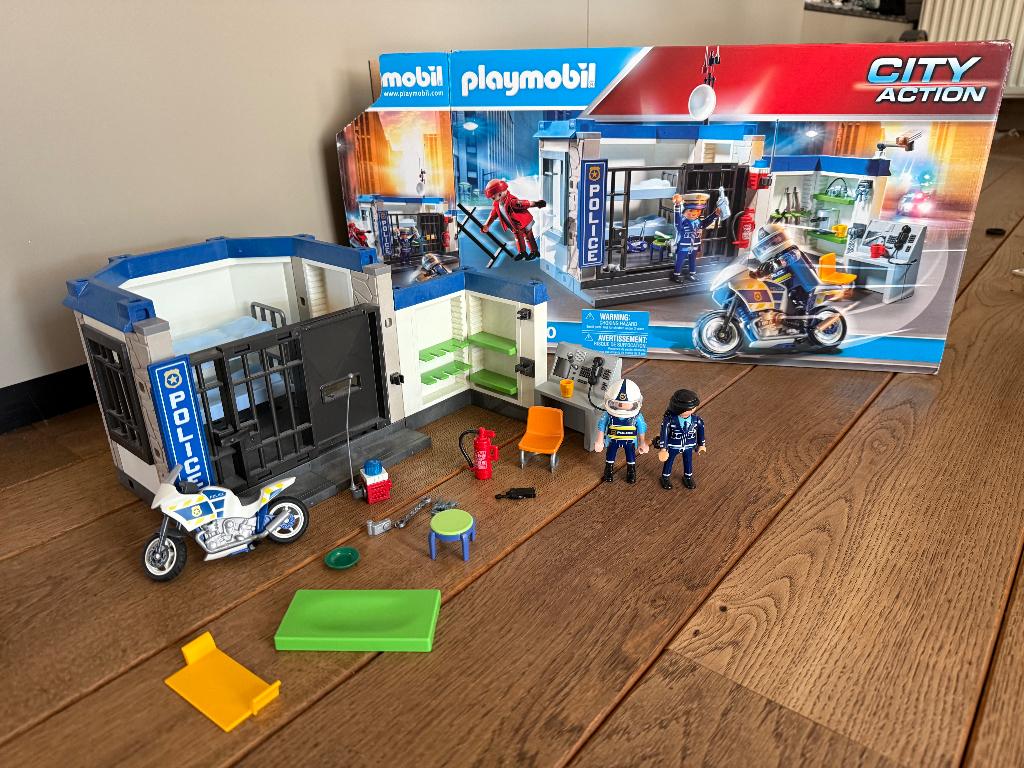 70568 Playmobil Politie Ontsnapping uit de gevangenis, Kinderen en Baby's, Ophalen, Zo goed als nieuw