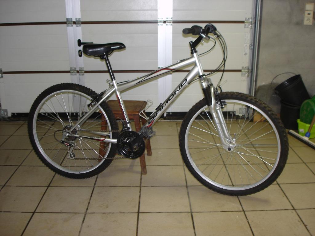 AV. VTT DIAMOND, VTT semi-rigide, Enlèvement, Comme neuf, Autres marques