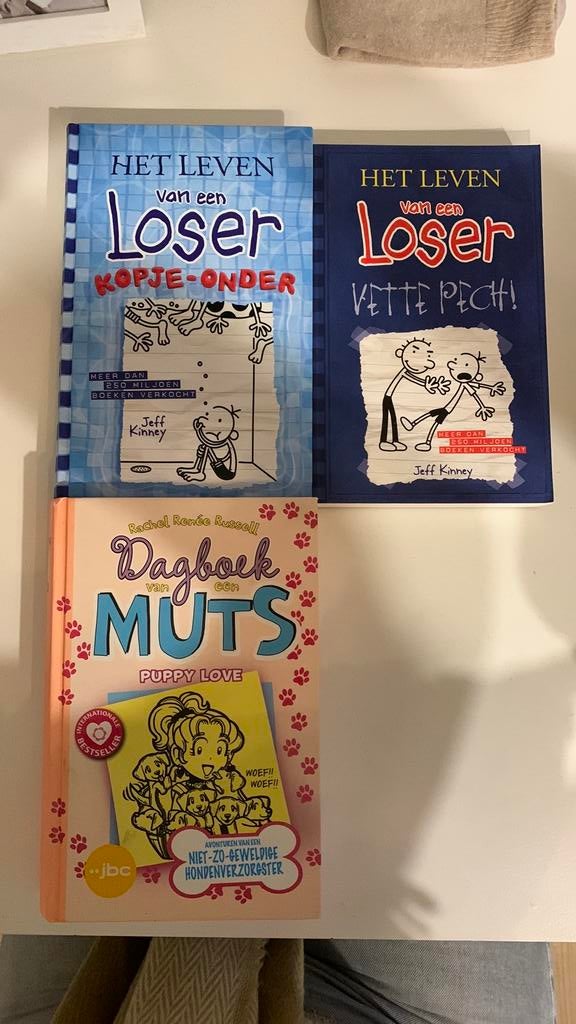 Het leven van een loser 2 boeken., Boeken, Ophalen, Zo goed als nieuw