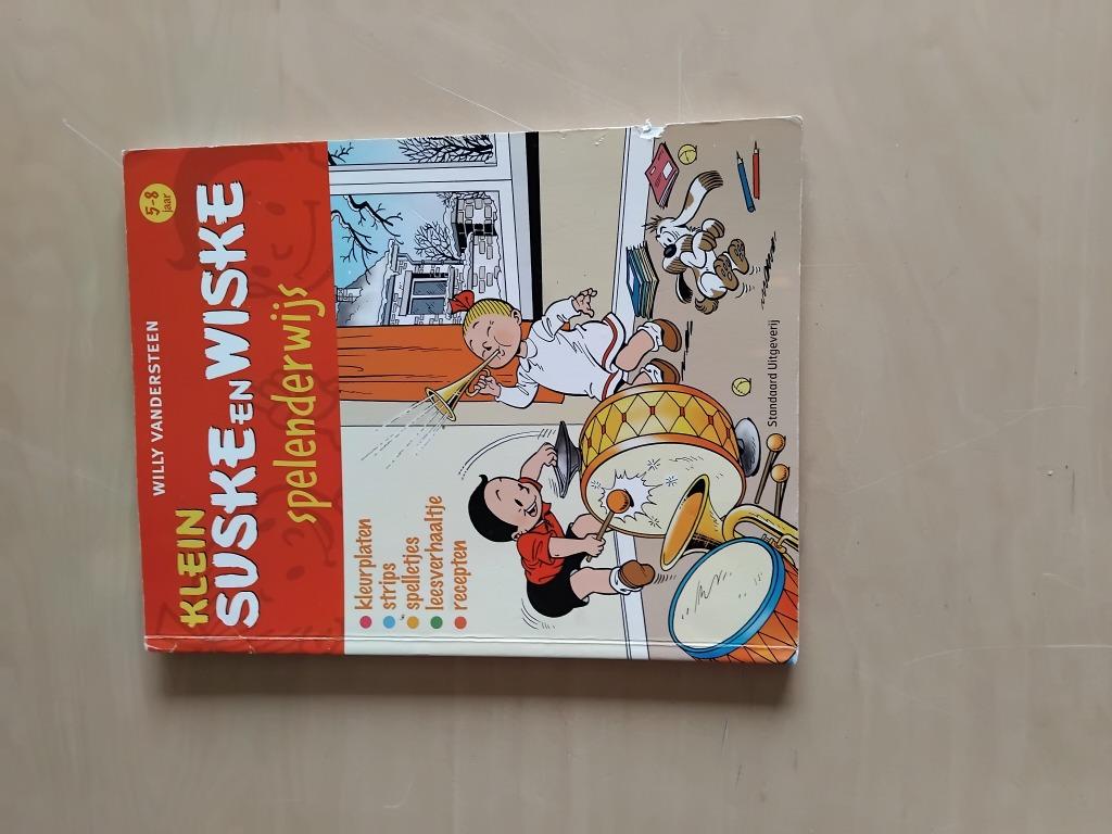 Strip Klein Suske  & Wiske - Spelenderwijs, Ophalen of Verzenden