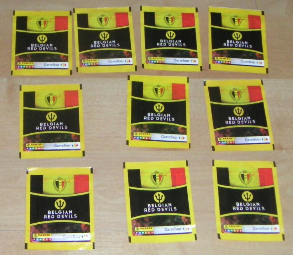 LOT 10 pochettes Panini Belgian Red Devils football, Collections, Enlèvement ou Envoi, Comme neuf, Cartes de joueur