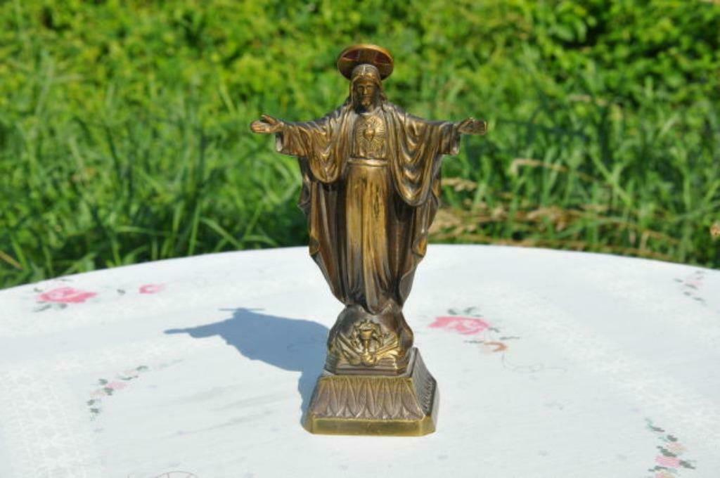 §  christ sacre coeur en bronze, Enlèvement ou Envoi
