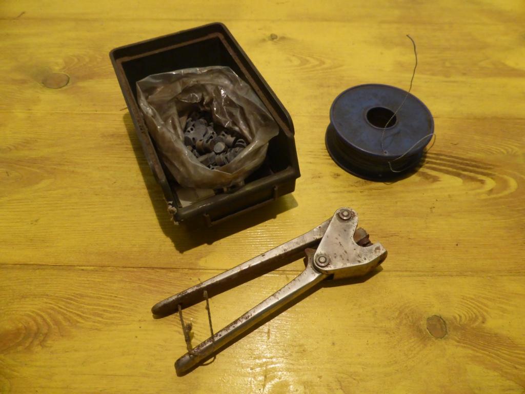 Pince à sceller, fil à sceller et plombs à sceller, Enlèvement ou Envoi, Utilisé