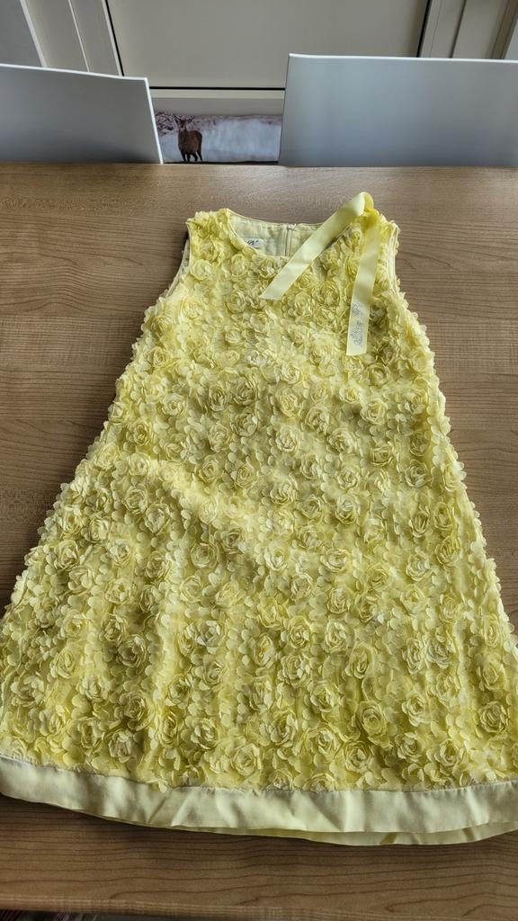 Kleed Alice Pi geel met bloemen m 140, Gebruikt, Meisje, Ophalen of Verzenden, Jurk of Rok