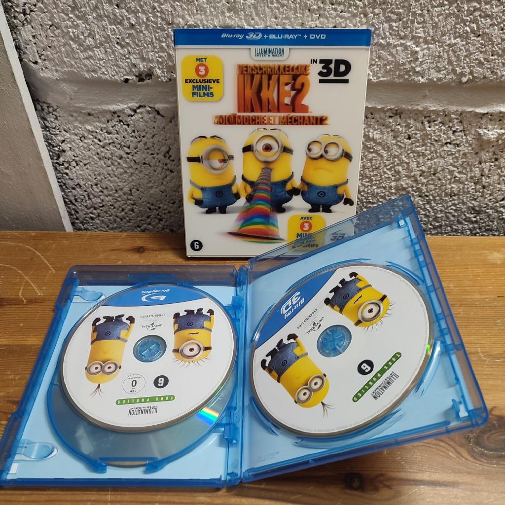 MOI, MOCHE ET MECHANT 2 - Blu-Ray + Blu-Ray 3D + DVD, Enlèvement ou Envoi, Comme neuf, Dessins animés et Film d'animation