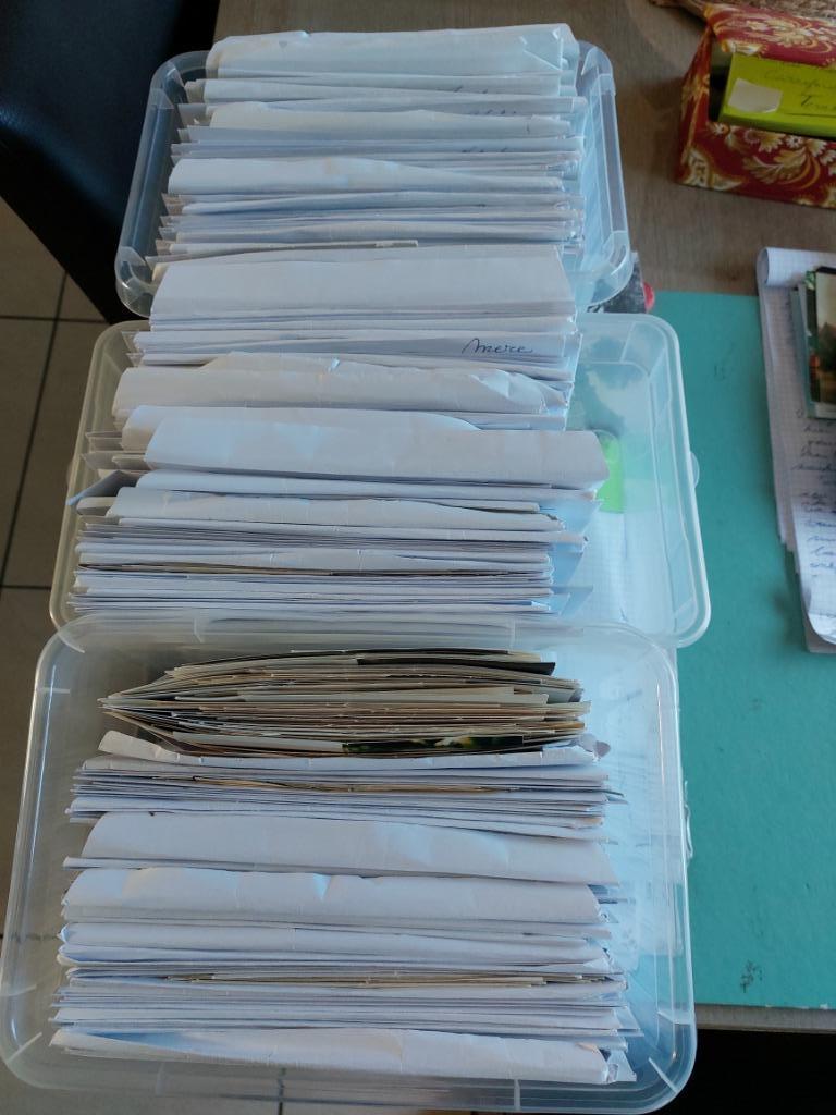 doodsprentjes Oost-Vlaanderen, Verzamelen, Bidprentjes en Rouwkaarten, Verzenden