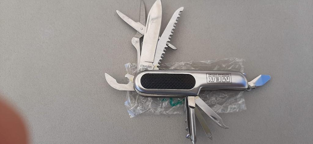 Zakmes Multifunctioneel multitool Zakmes, Caravans en Kamperen, Kampeergereedschap, Nieuw, Ophalen of Verzenden