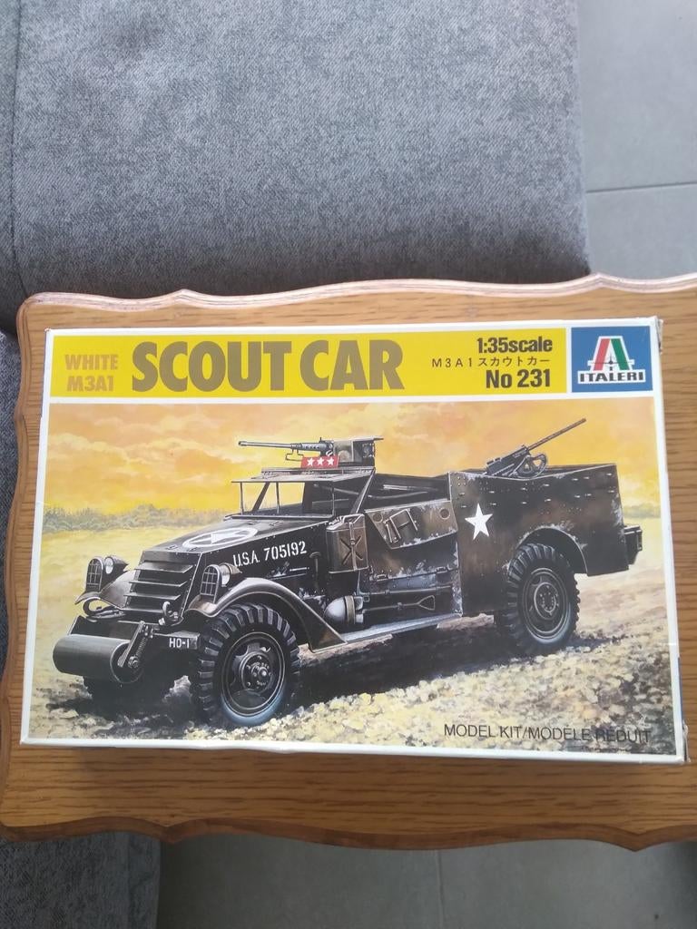 A vendre scout car italeri 1/35, Enlèvement ou Envoi, Italeri