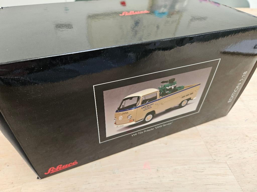Schuco 1/18 VW t2a pick up Pritsche LKW service, Ophalen of Verzenden, Zo goed als nieuw, Auto, Overige merken