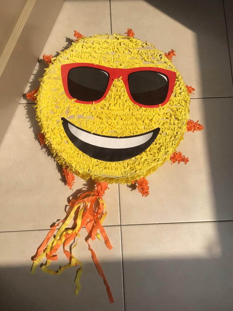 Grote pinata zon met zonnebril, Ophalen, Nieuw, Feestartikel