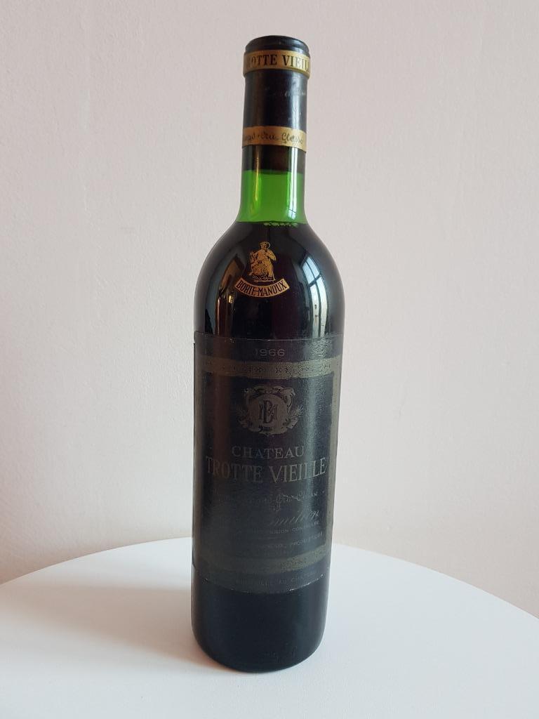 Château Trotte-Vieille 1966, Collections, Vins, Enlèvement ou Envoi, Pleine, Comme neuf, Vin rouge