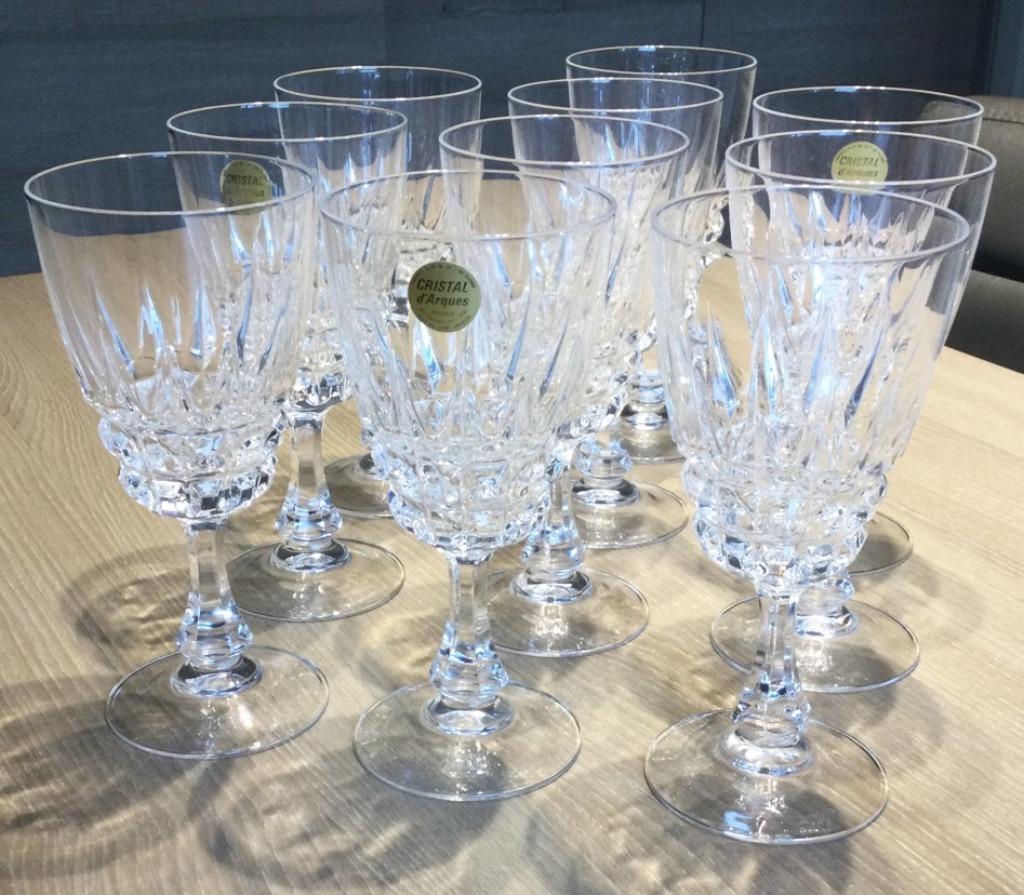11 wijnglazen Cristal d'Arques France. als nieuw € 3,00/stuk, Ophalen