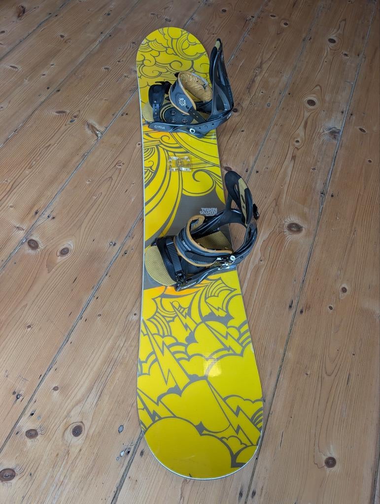 Snowboard Jeenyus Rental 161cm, Ophalen, Board