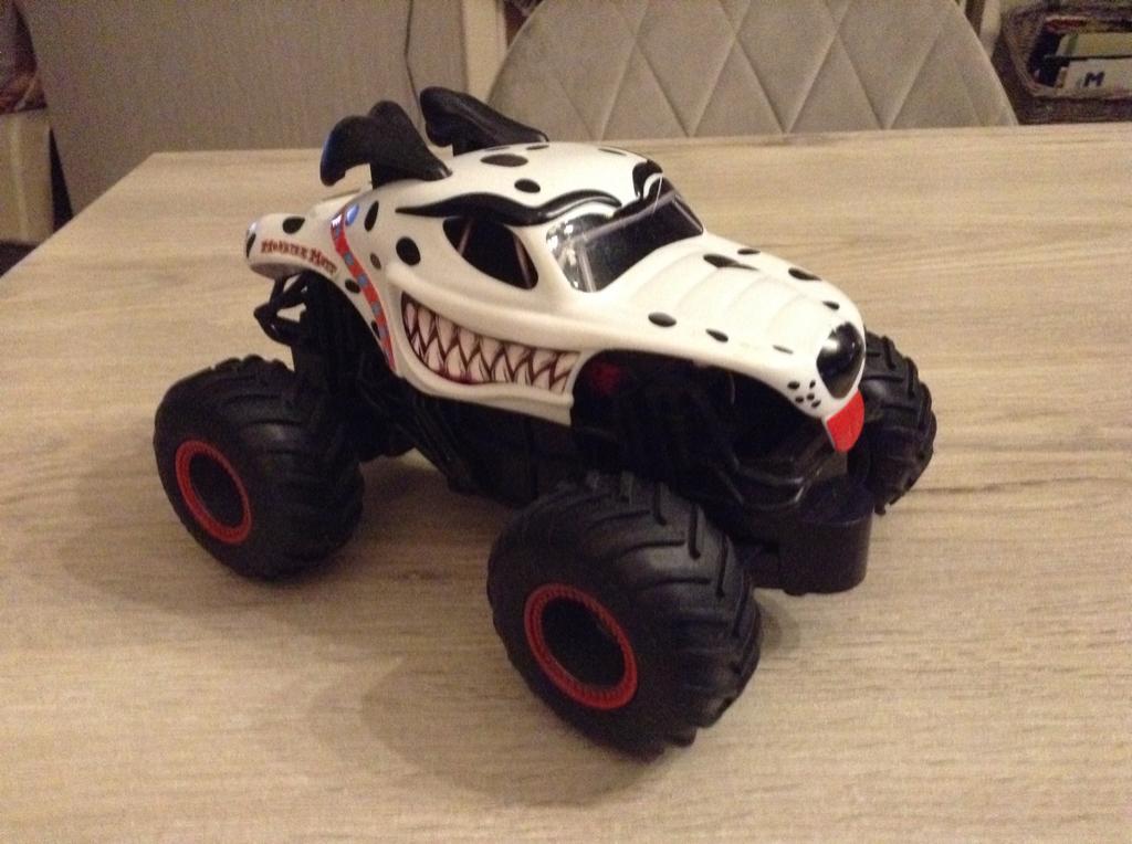 Monster Jam Monster Mutt character (12x18 cm), Kinderen en Baby's, Ophalen of Verzenden, Gebruikt