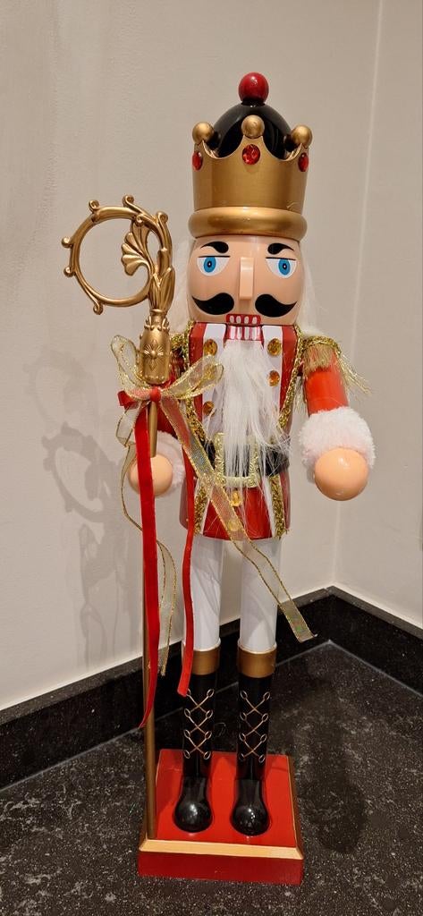 Notenkraker kerstdeco, Diversen, Ophalen