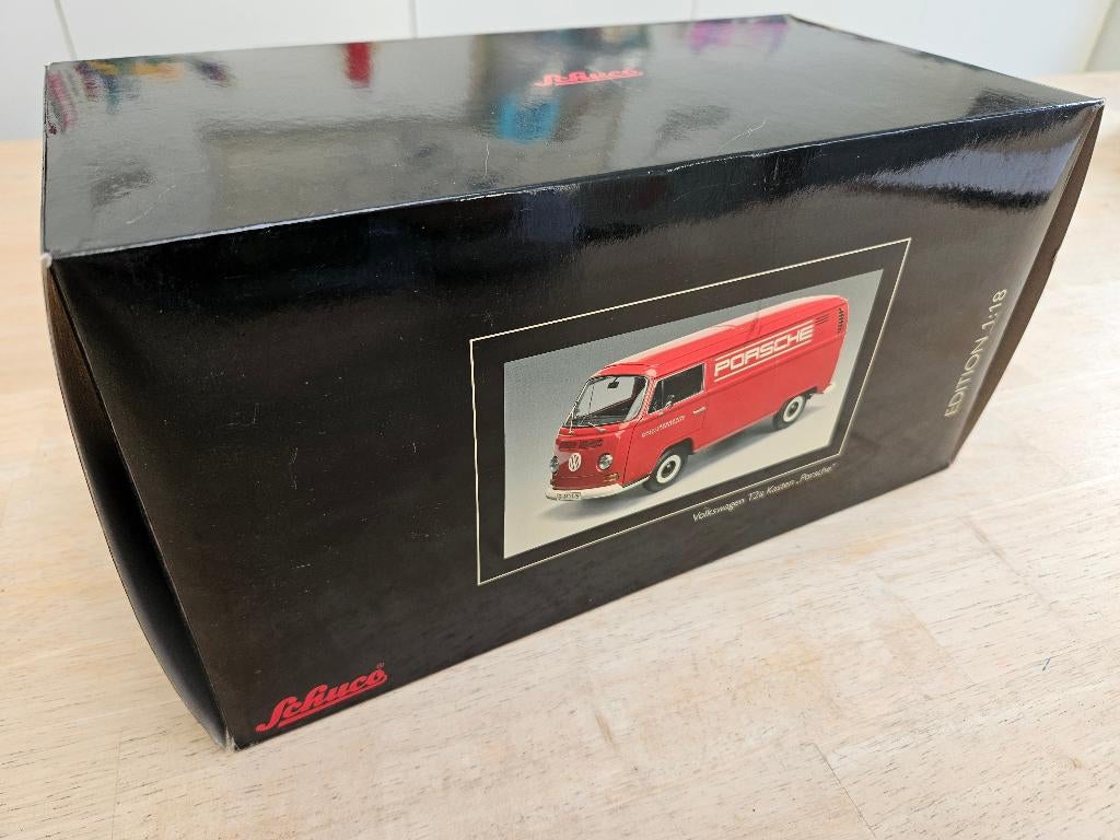 Schuco 1/18 VW t2a kasten panelvan Porsche, Ophalen of Verzenden, Zo goed als nieuw, Auto, Overige merken