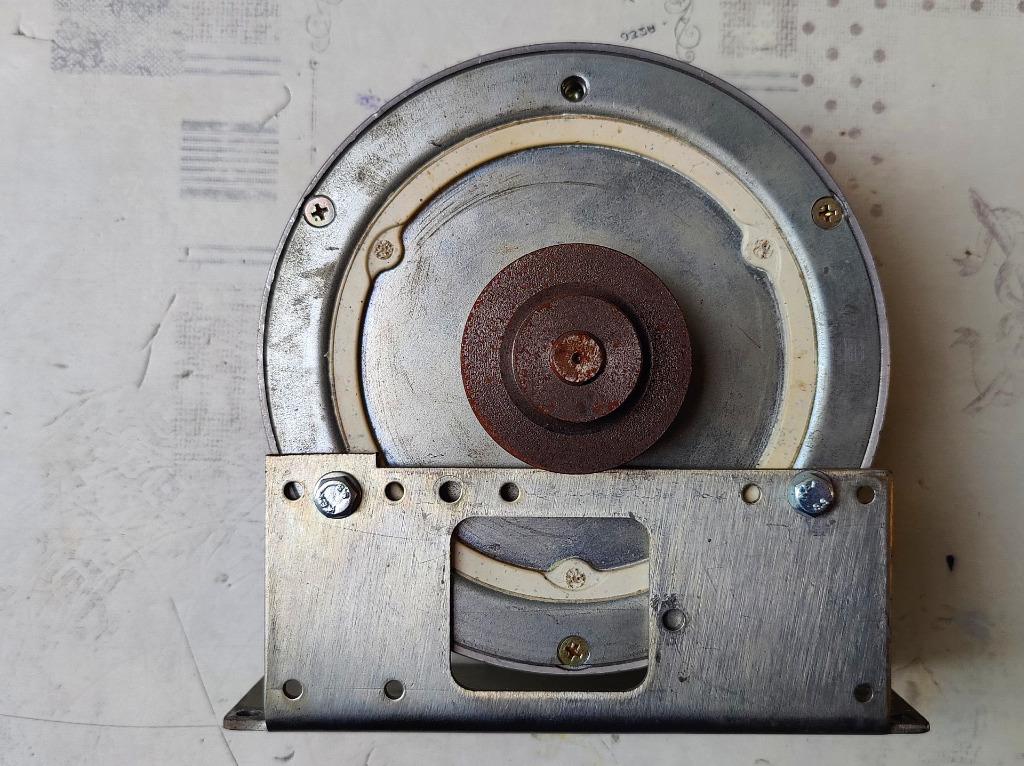 DC generator om batterijen te laden., Doe-het-zelf en Bouw, Ophalen, Gebruikt, Minder dan 5 kVA, Overige typen