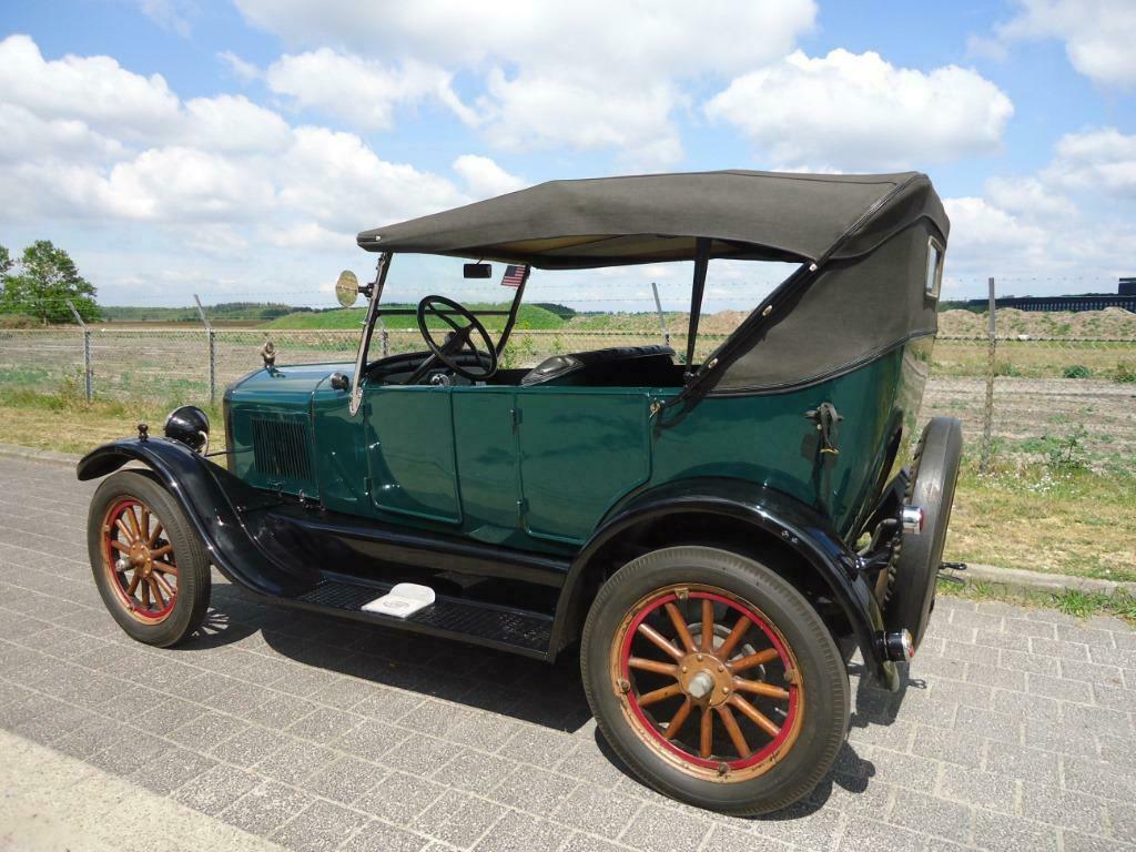 Ford T-Ford 4-door convertible 1927 Belgische wagen, foto 2