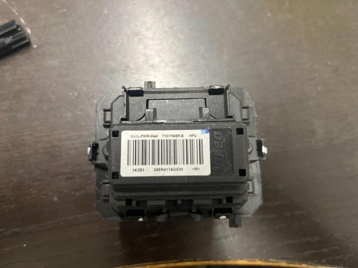Kachel Weerstand van een Renault Captur, Ophalen of Verzenden, 3 maanden garantie, Gebruikt, Renault