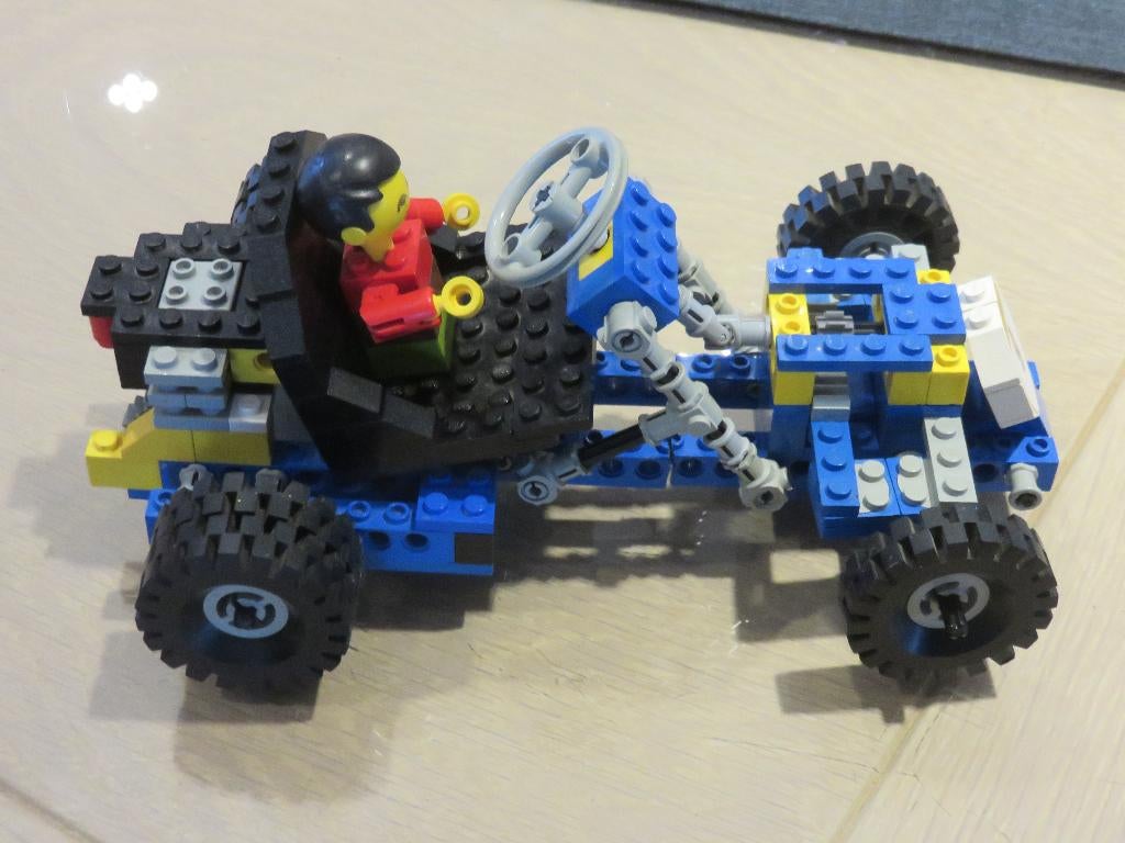 Voiture LEGO Technic années 80, Enlèvement