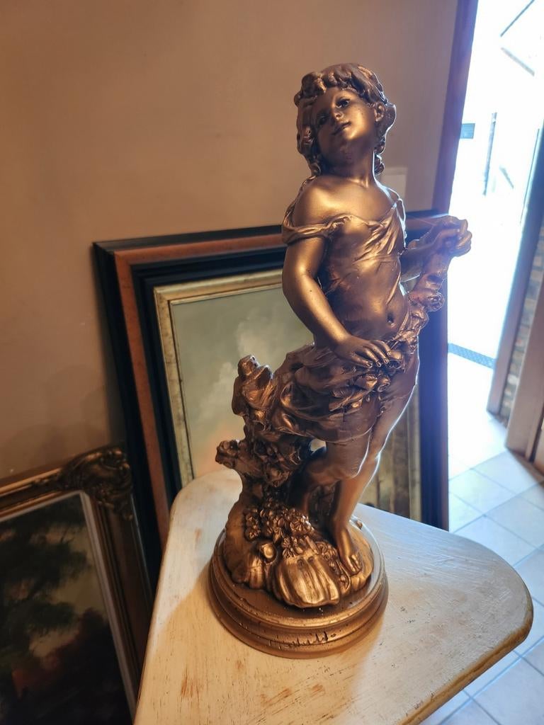 Zeer mooi beeld, geen brons, 43cm., Ophalen