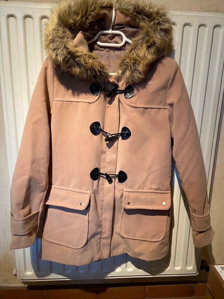 Manteau femme beige avec capuche et col fourrure, Enlèvement ou Envoi, Comme neuf, Taille 38/40 (M), Beige