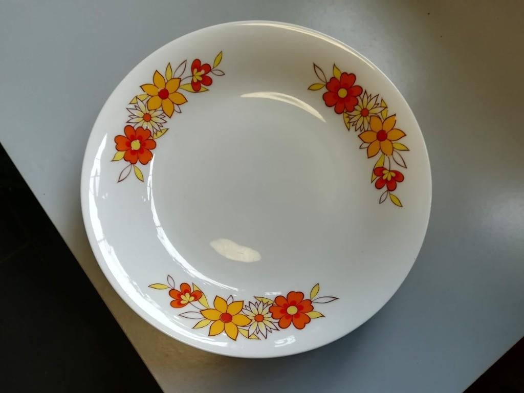 3 soep en 5 dessert borden Bavaria Winterling Marktleuten, Enlèvement ou Envoi