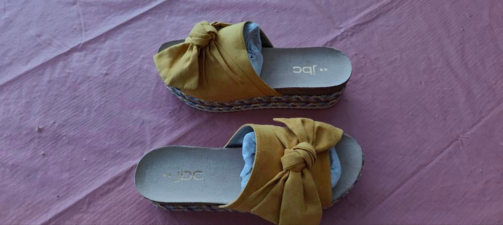 Mules à nœud, Neuf, Enlèvement ou Envoi, Autres couleurs, JBC
