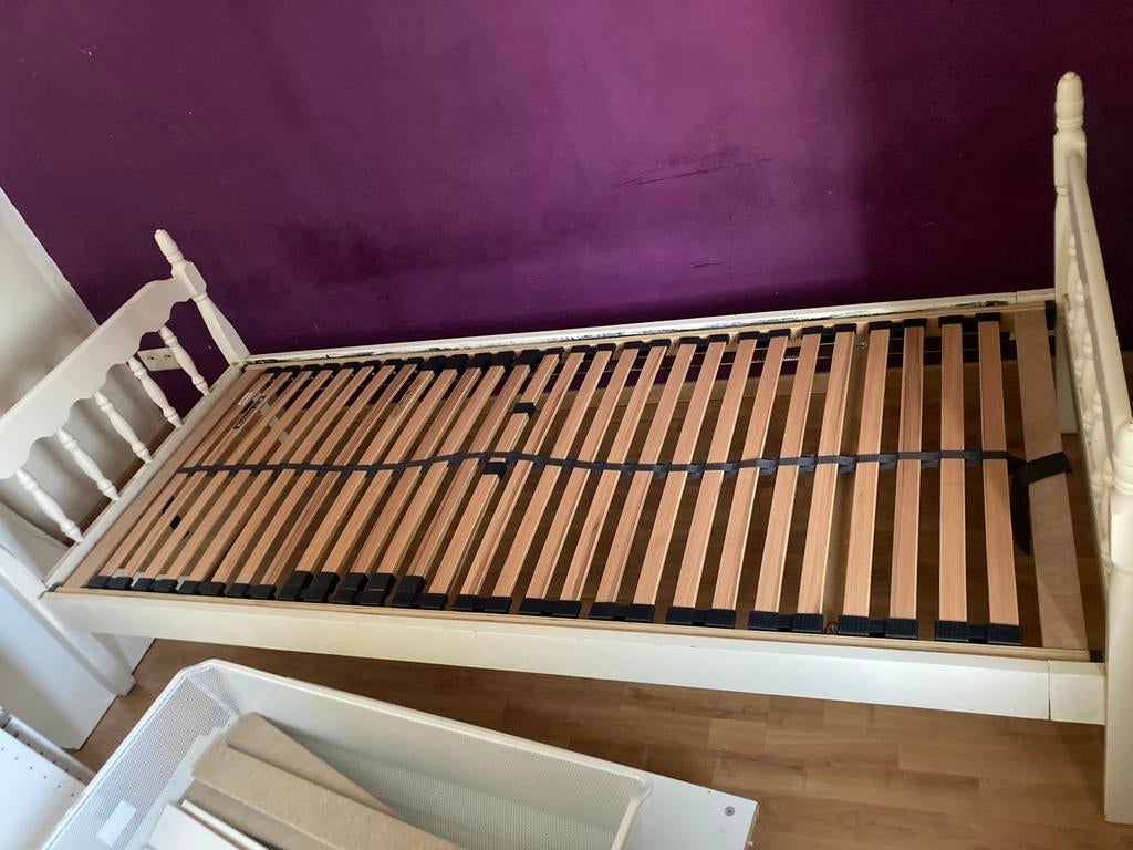 Lit pour enfant avec sommier à lattes 80x200, Enlèvement, Comme neuf, Bois