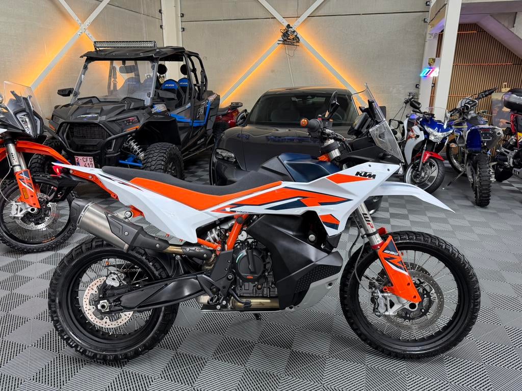 KTM ADVENTURE  890 R * 2024 * GARANTIE * 6000 km, Motos, Motos | KTM, Entreprise, Enduro, plus de 35 kW, Permis Moto A, Régulateur de vitesse