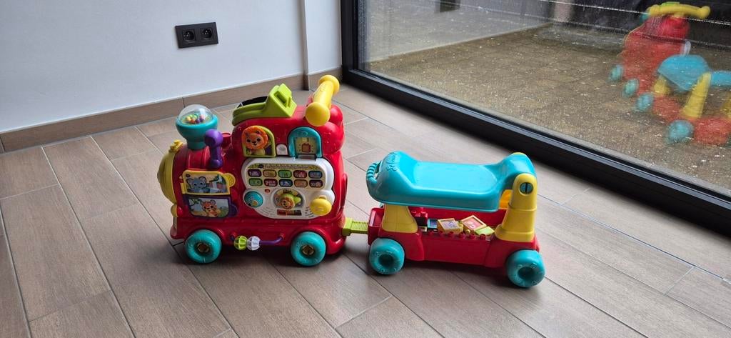 Vtech baby trein loopwagen/walker, Kinderen en Baby's, Speelgoed | Thomas de Trein, Ophalen