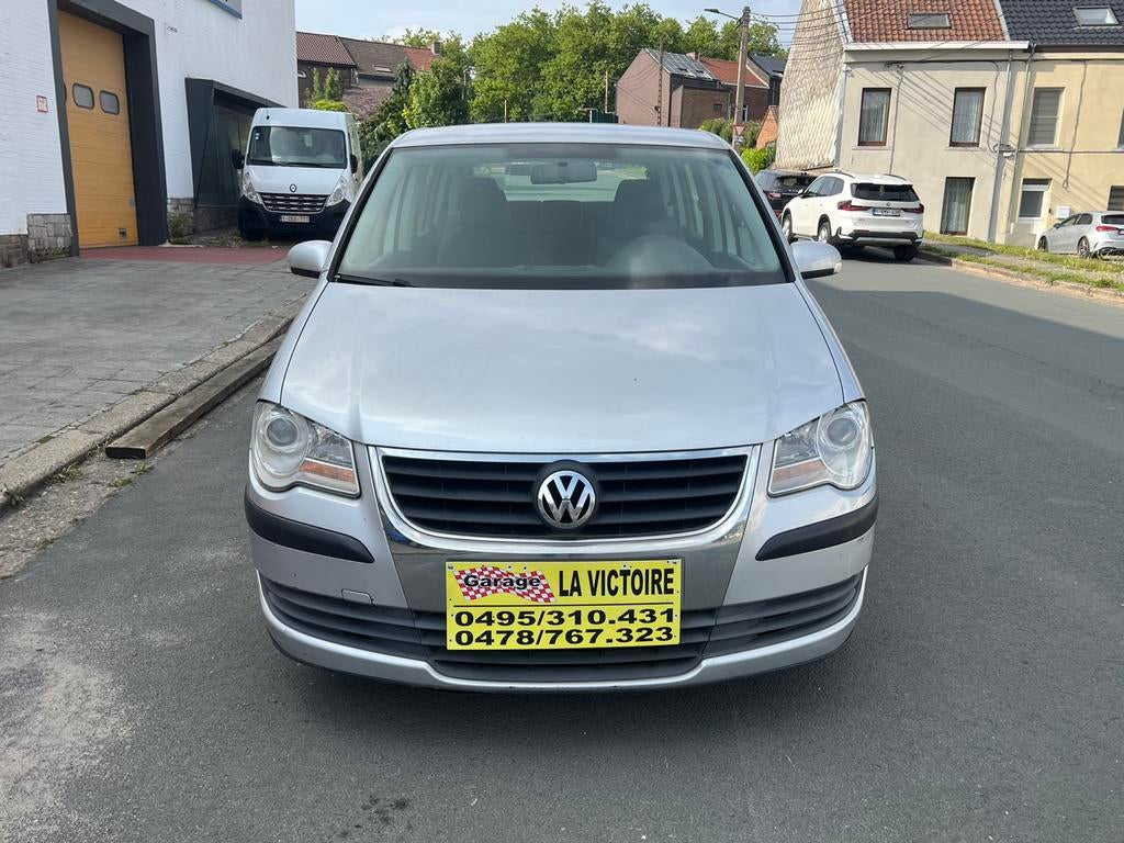 Volkswagen Touran 1.4 essence 7 PLACES 103kw 0032495310431, Autos, Volkswagen, Argent ou Gris, Entreprise, 7 places, Boîte manuelle