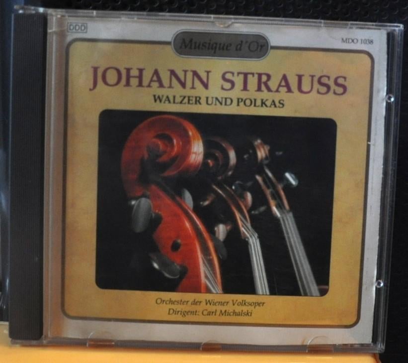 cd classique johann strauss walzer und polkas(x2102), Ophalen of Verzenden, Gebruikt, Overige typen